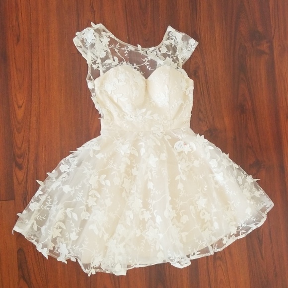 chi chi petite wedding dress